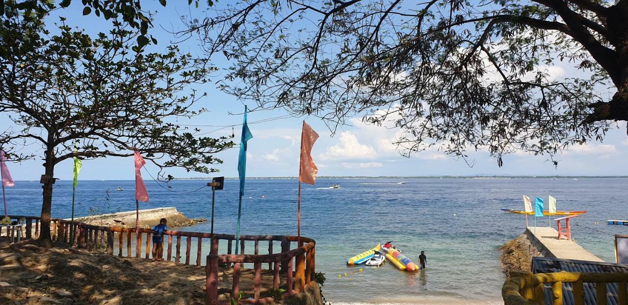 Mactan Newtown Condo With Garden And Ocean View 8Newtown Blvd Мактан Екстер'єр фото